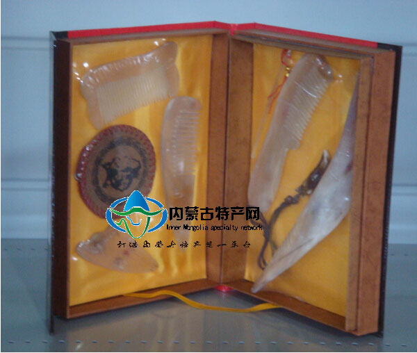 17c吃瓜网
工艺 牛角梳礼盒 饰品 纯自然牛角保健梳按摩