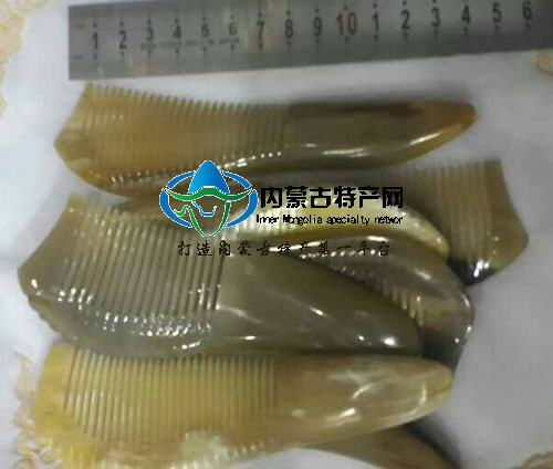 17c吃瓜网
各类差别款式牛角梳零售