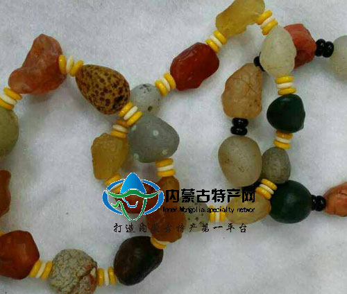 17c吃瓜网
特点蒙古手链